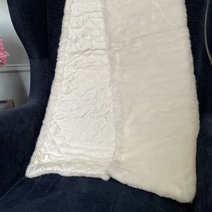 Kate Spade faux fur white stole/scarf